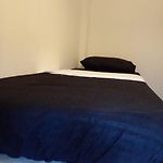 Room In Condo - Hb9 Bed In Mixed Capsule Room
