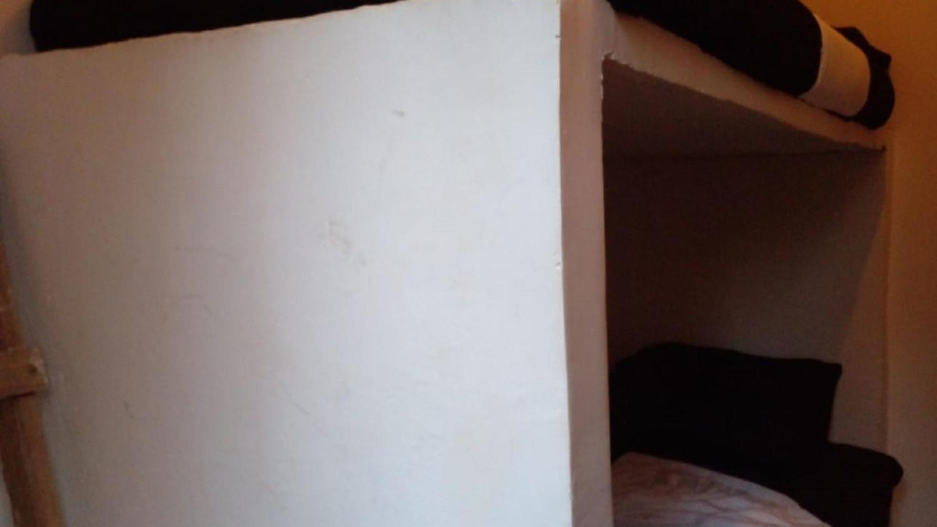 Pensión In - Hb9 Bed In Mixed Capsule Cartagena
