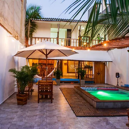 In - Hb9 Bed In Mixed Capsule Pensión Cartagena